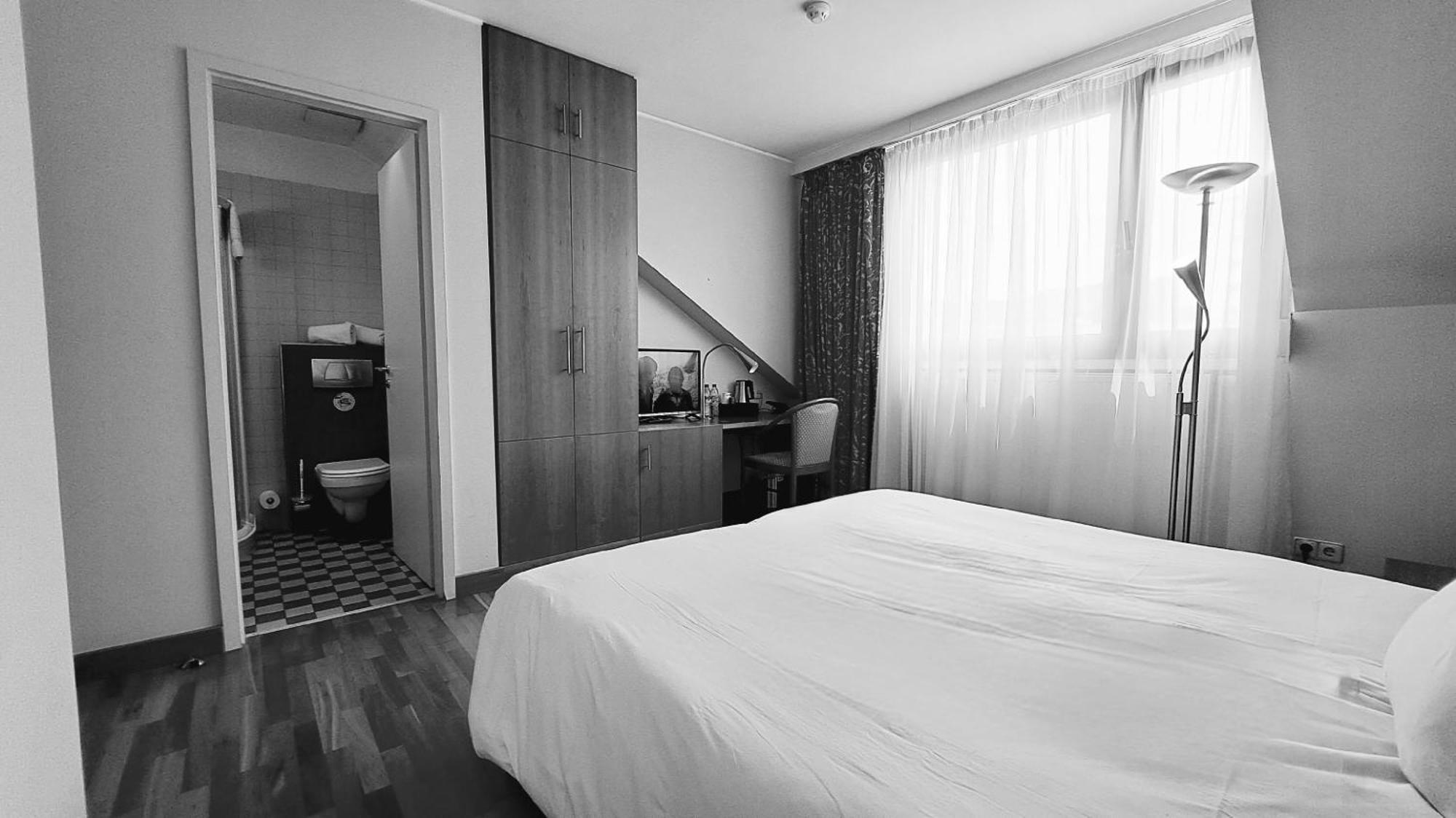 Hotel De La Poste Esch-sur-Alzette Eksteriør billede